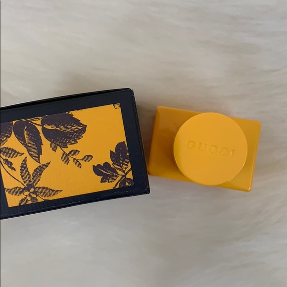 NWB Gucci Bloom and Gucci beauty drawstring bag - Picture 7 of 13